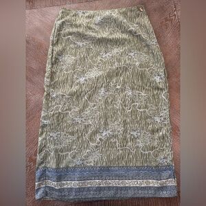 Columbia Sportswear Green Floral Wrap Maxi Skirt Large Waist 34” Length 34”